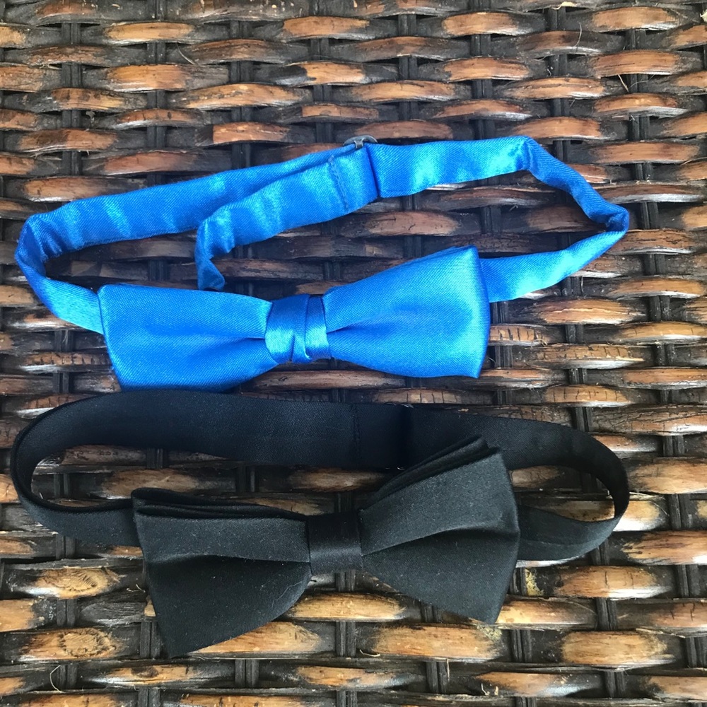 Two bow ties for one price